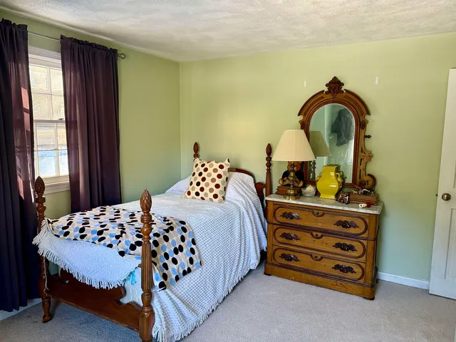 $549,900 | 24 Shadwell Road, Nashua, NH 03062