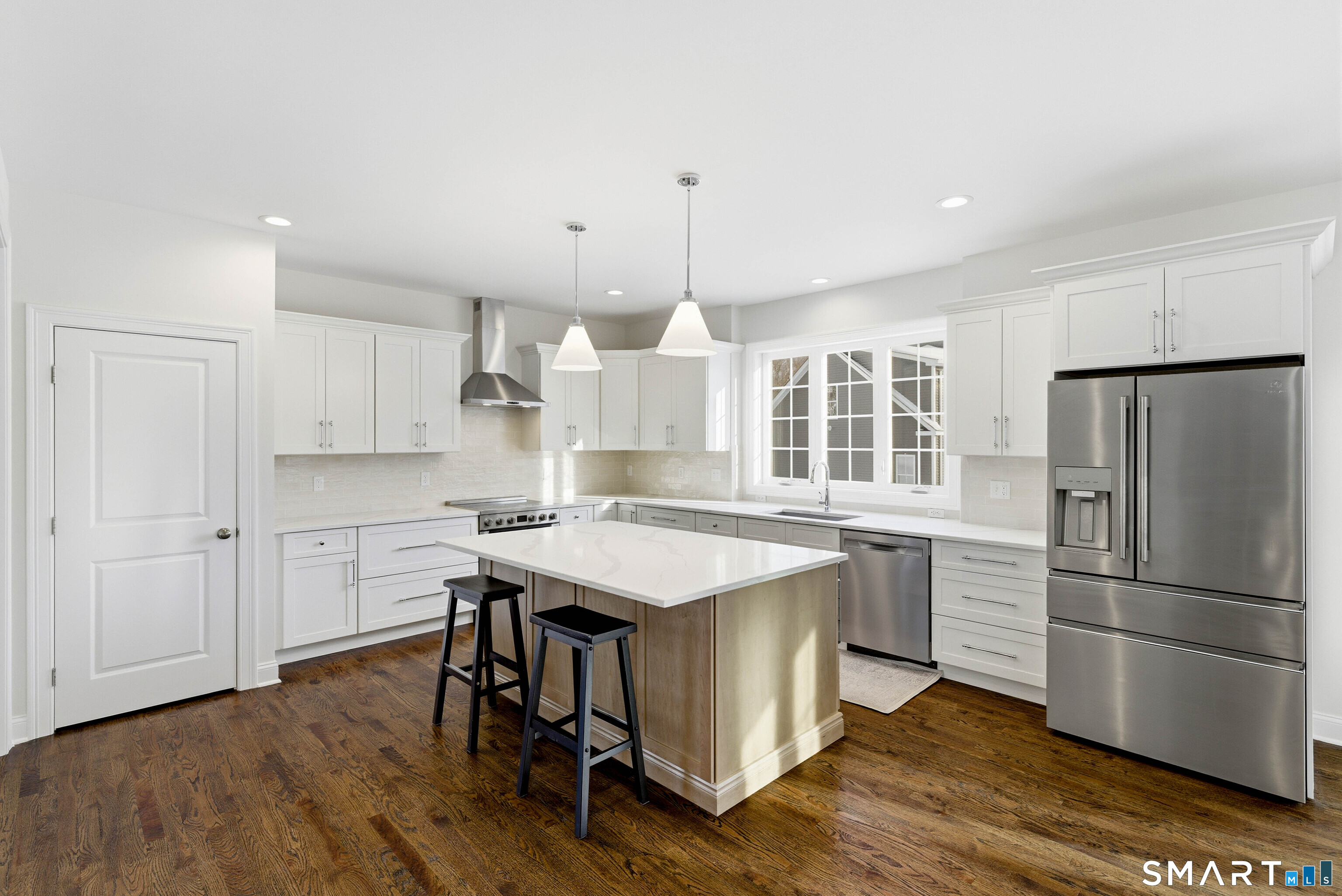 2125 Long Hill Road Guilford, CT 06437 - Photo 12 of 39