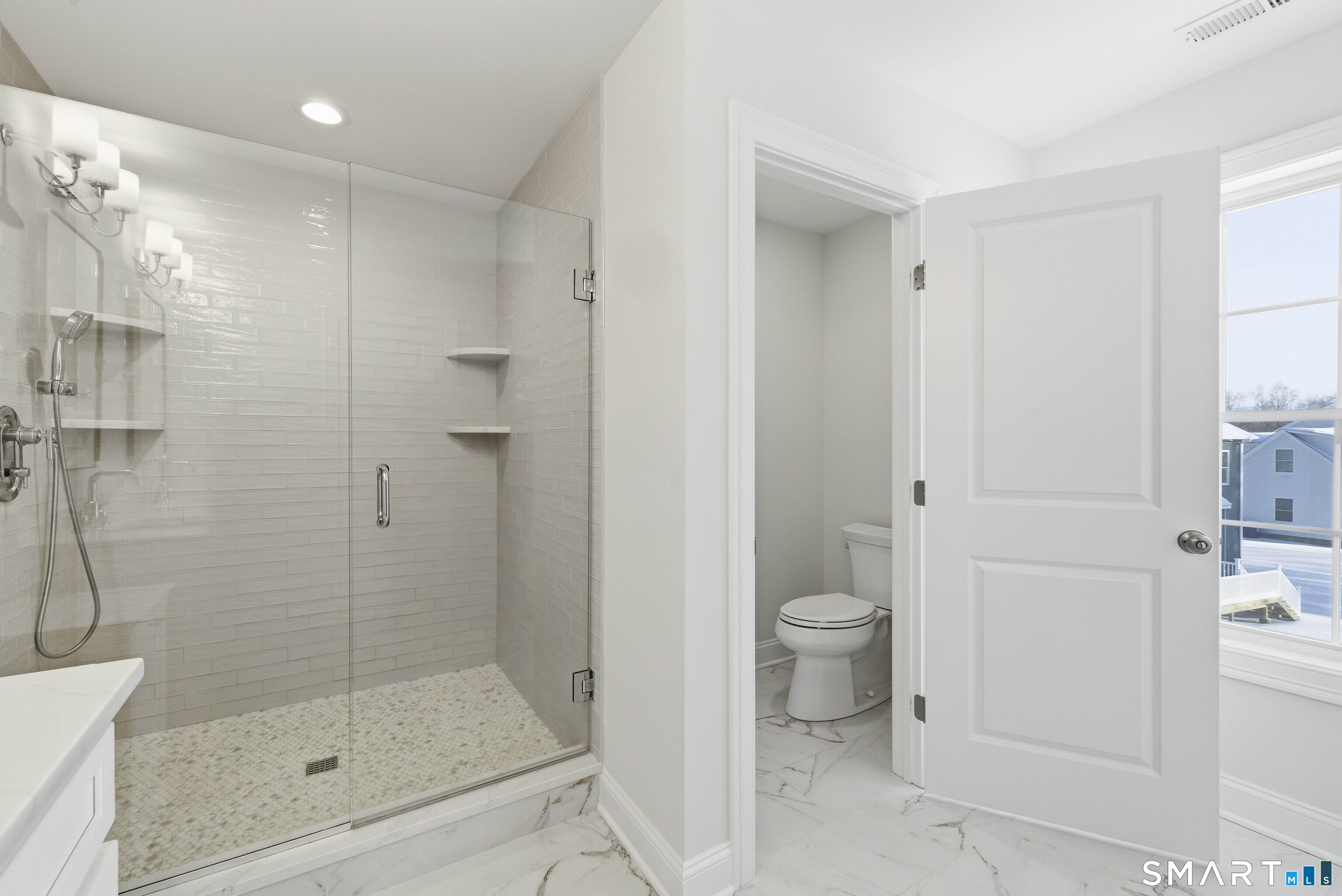 2125 Long Hill Road Guilford, CT 06437 - Photo 27 of 39