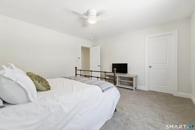 $740,000 | 2125 Long Hill Road, Guilford, CT 06437