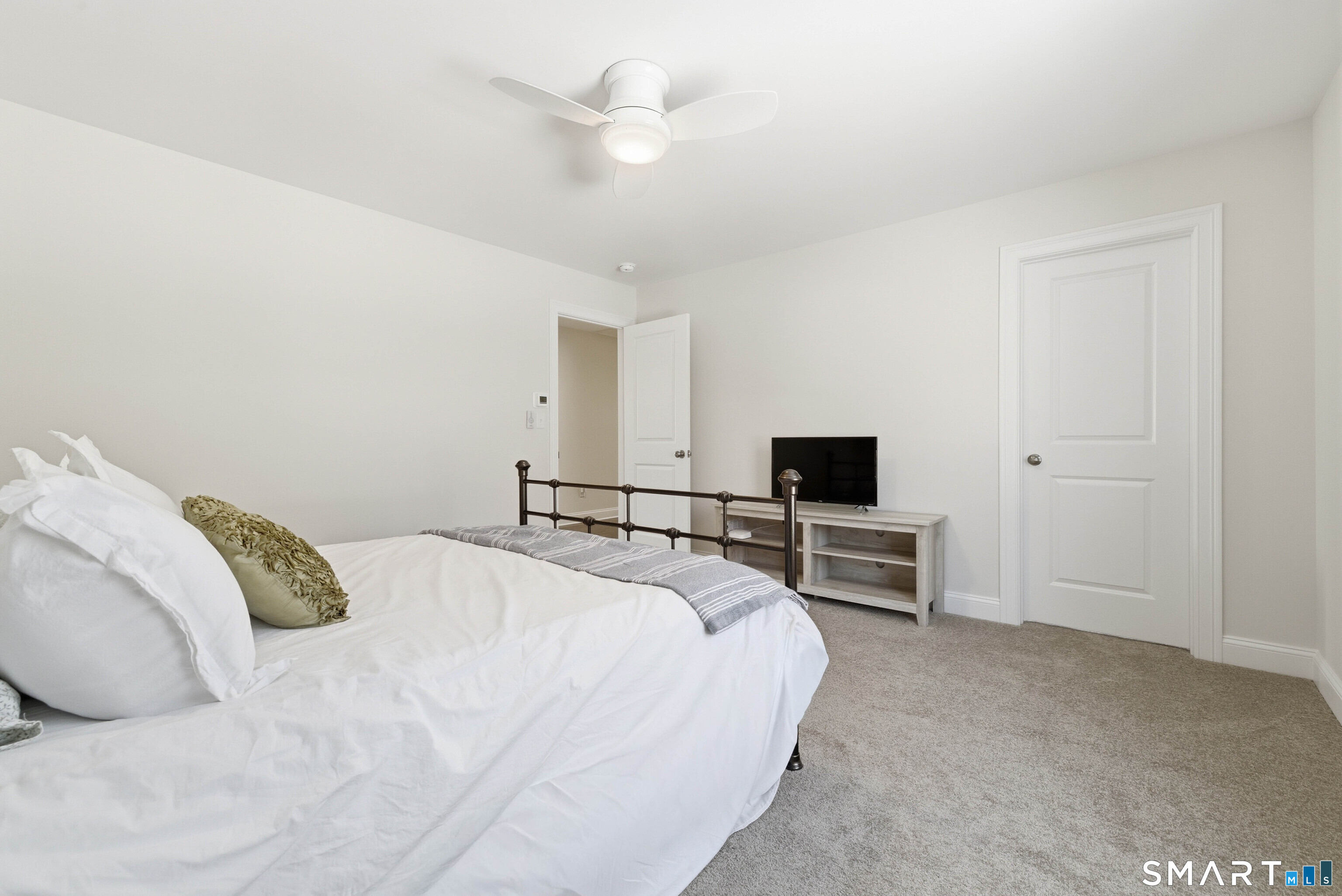 2125 Long Hill Road Guilford, CT 06437 - Photo 29 of 39