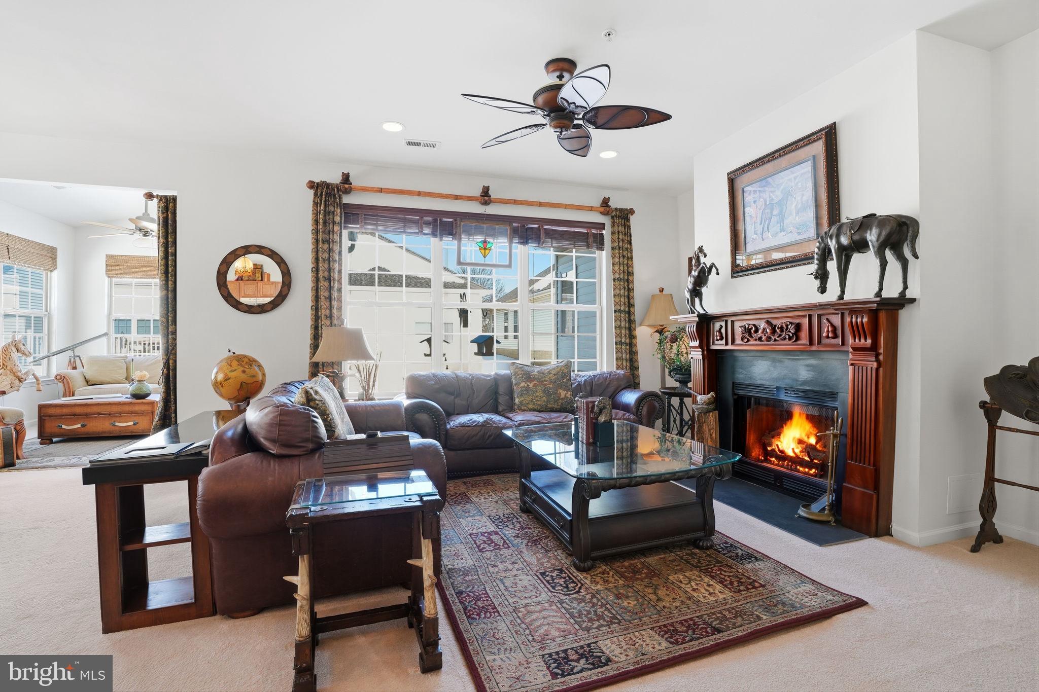941 Hamilton Way Warminster, PA 18974 - Photo 20 of 27 Family Room