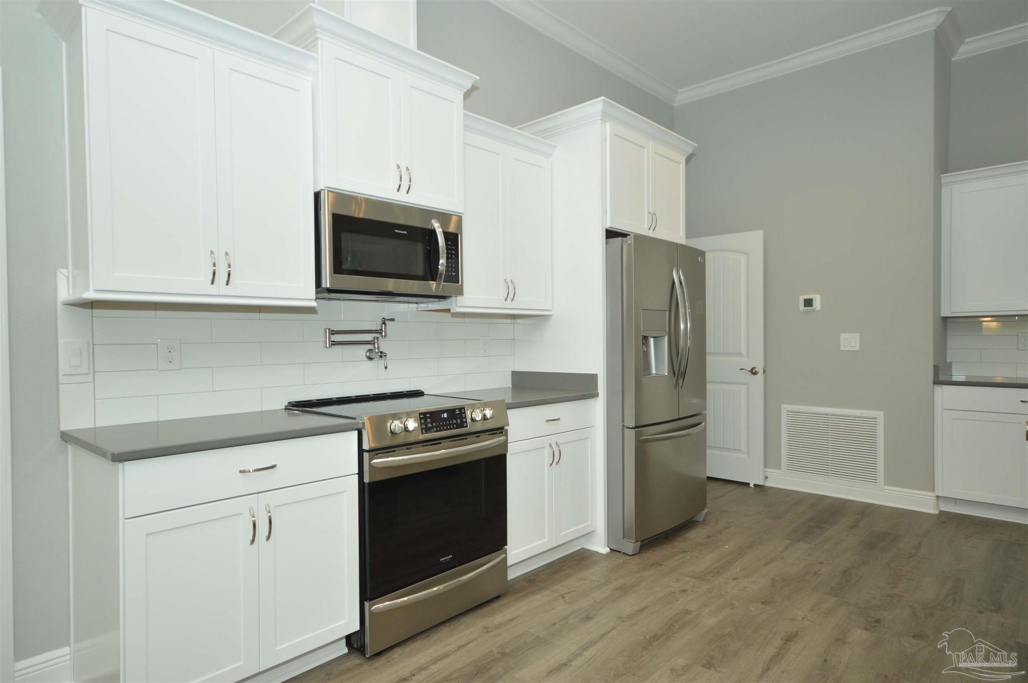 8024 Hickory Hammock Road Milton, FL 32583 - Photo 14 of 48 Gallery Image 14