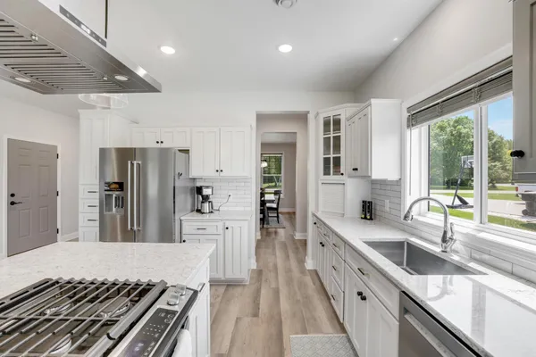 $669,900 | 9867 Kahler Avenue Northeast, Monticello, MN 55362