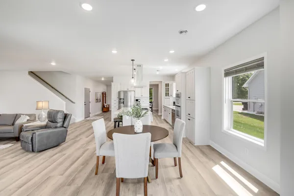 $669,900 | 9867 Kahler Avenue Northeast, Monticello, MN 55362