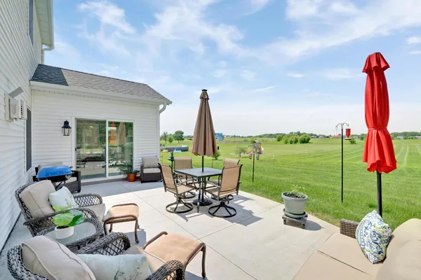 $669,900 | 9867 Kahler Avenue Northeast, Monticello, MN 55362