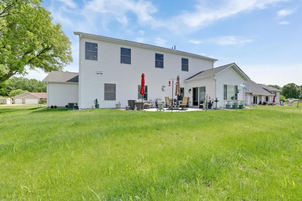 $669,900 | 9867 Kahler Avenue Northeast, Monticello, MN 55362