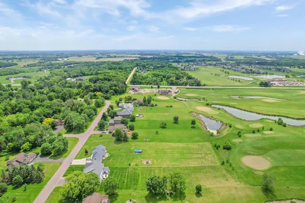 $669,900 | 9867 Kahler Avenue Northeast, Monticello, MN 55362