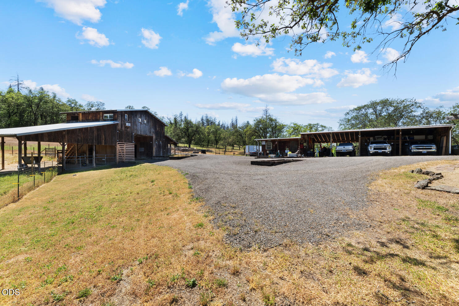 1800 South Obenchain Road Eagle Point, OR 97524 - Photo 13 of 64