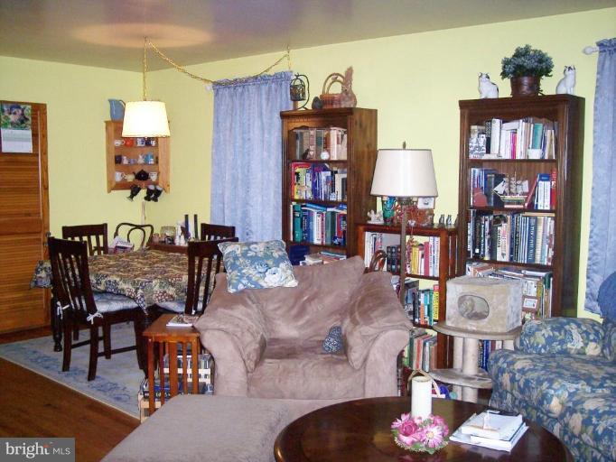 10967 Big Pool Road Big Pool, MD 21711 - Photo 5 of 21 Dining Room