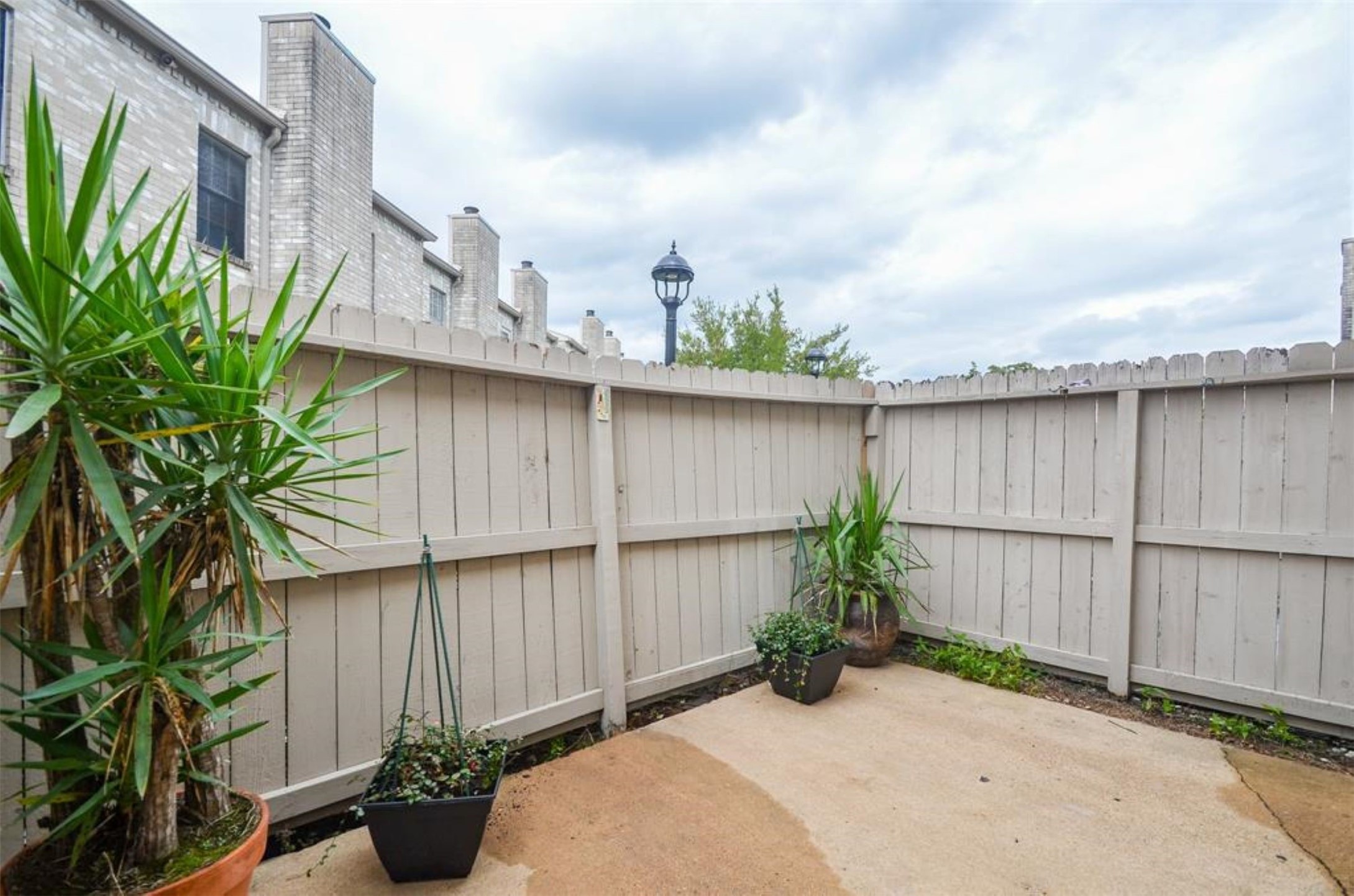 8075 El Mundo Street, Unit 8075 Houston, TX 77054 - Photo 18 of 21