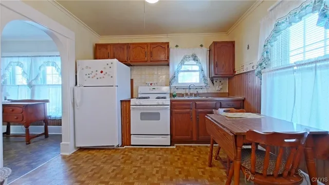 $129,900 | 1005 Ney Avenue, Whitestown, NY 13502