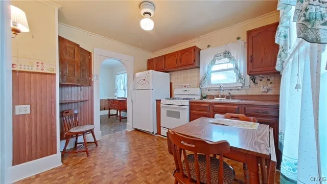 $129,900 | 1005 Ney Avenue, Whitestown, NY 13502