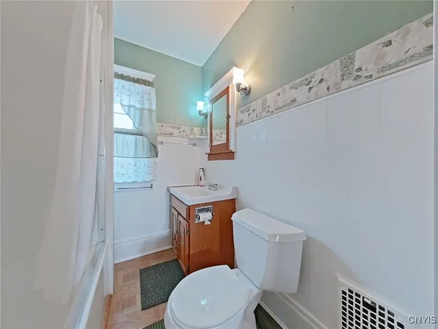 $129,900 | 1005 Ney Avenue, Whitestown, NY 13502