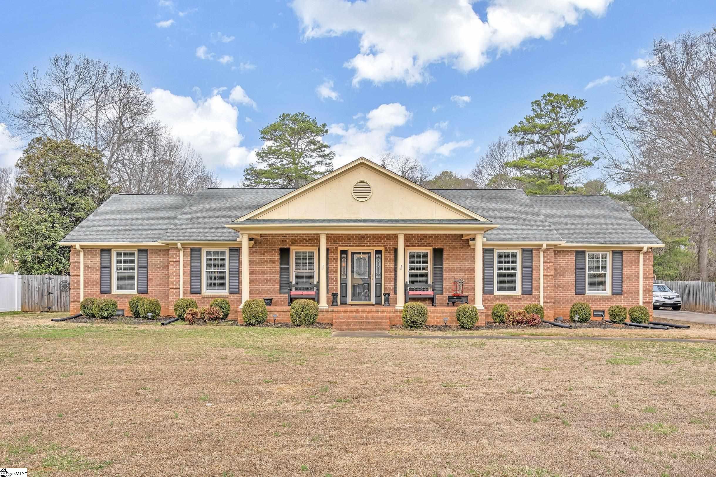 1917 Bethel Road Simpsonville, SC 29681 - Photo 1 of 34 Gallery Image 1