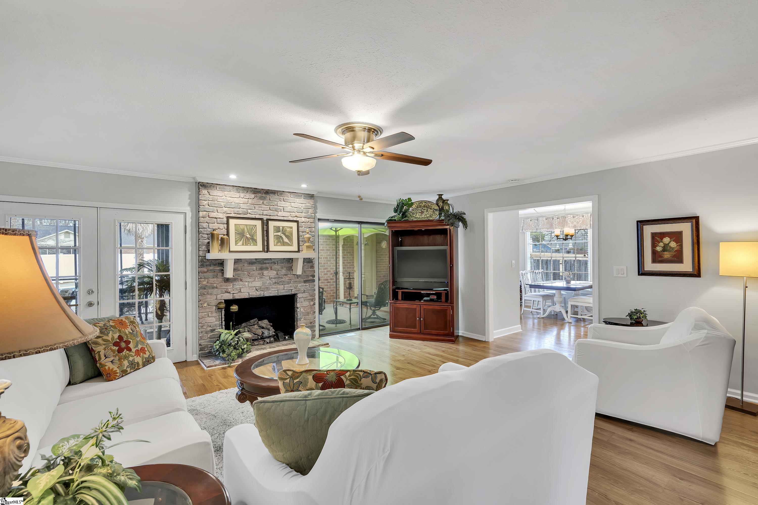 1917 Bethel Road Simpsonville, SC 29681 - Photo 7 of 34 Gallery Image 7