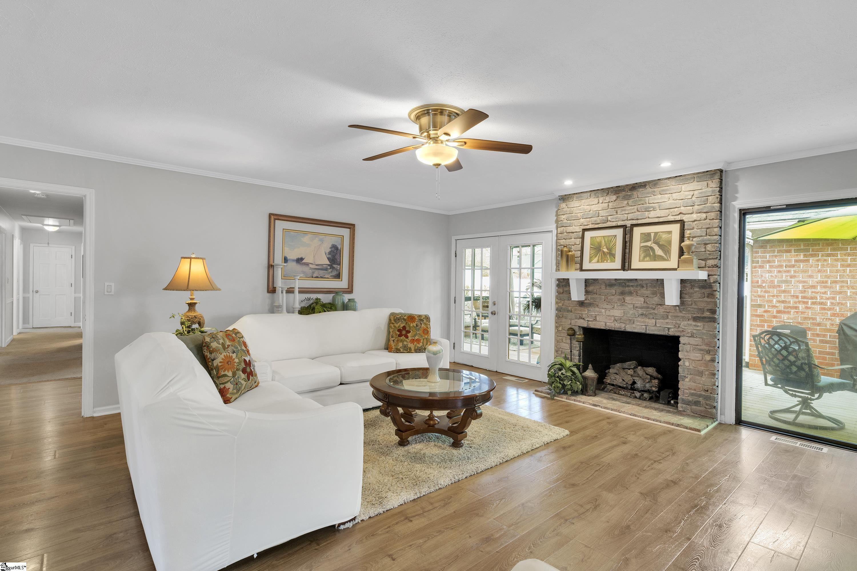1917 Bethel Road Simpsonville, SC 29681 - Photo 9 of 34 Gallery Image 9
