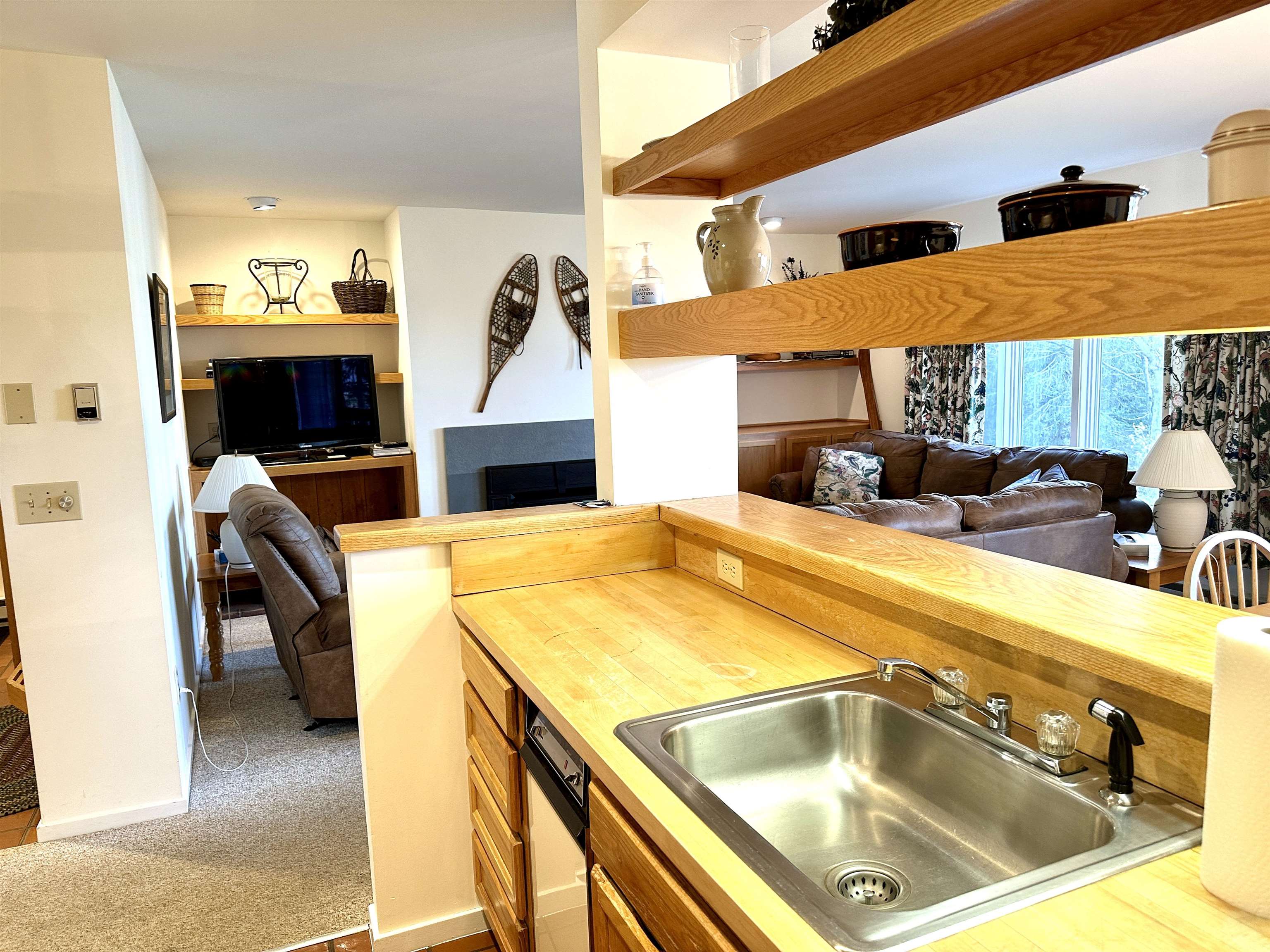 164 Upper Snow Creek Road, Unit 81 Warren, VT 05674 - Photo 13 of 16 Gallery Image 13