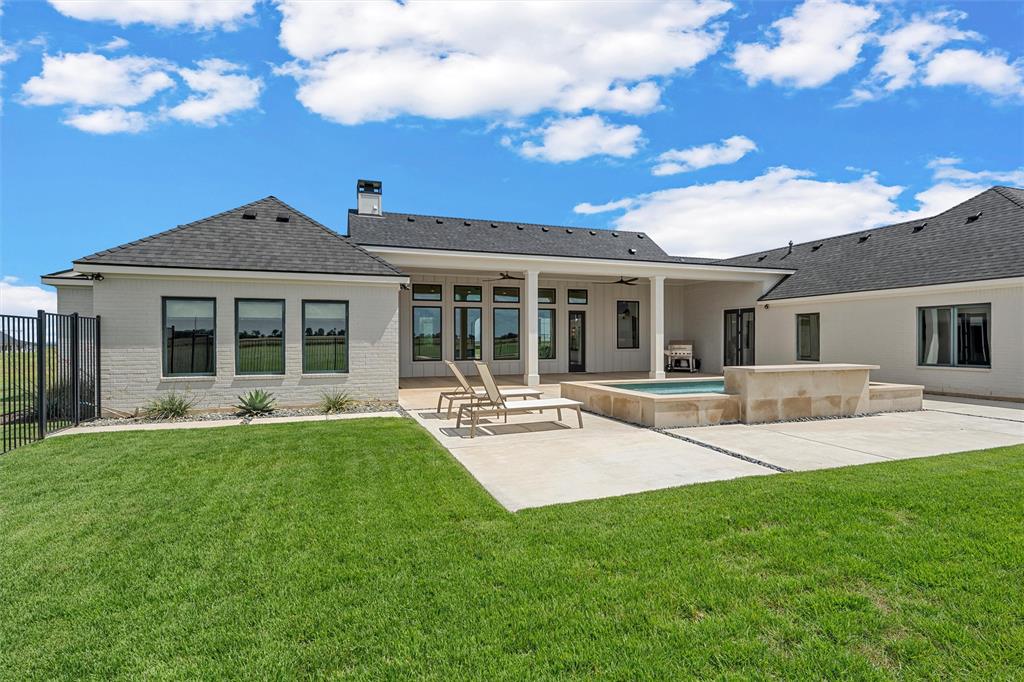417 Willow Moon Ranch Road Crawford, TX 76638 - Photo 35 of 40