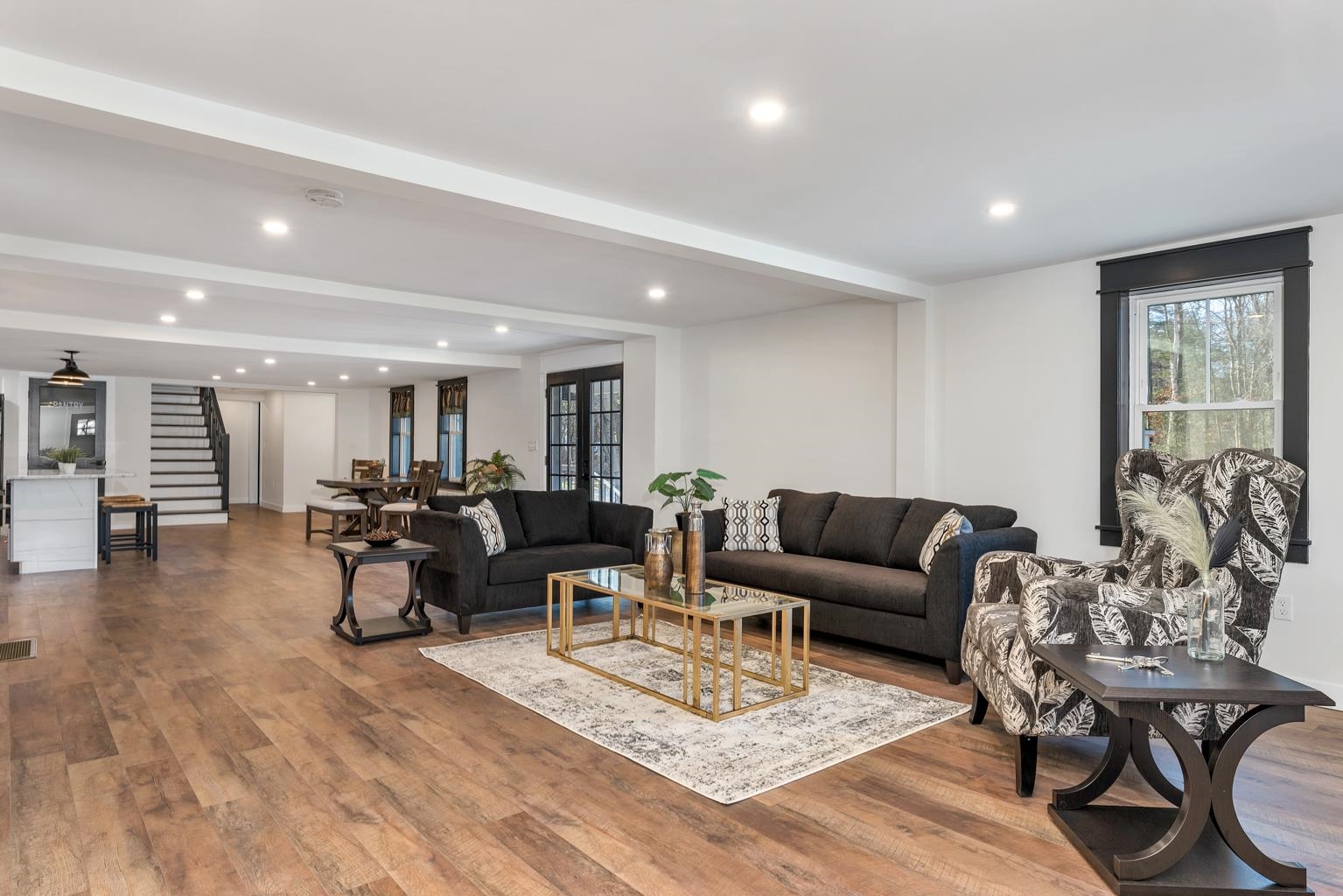 13 Nashua Road Windham, NH 03087 - Photo 8 of 40