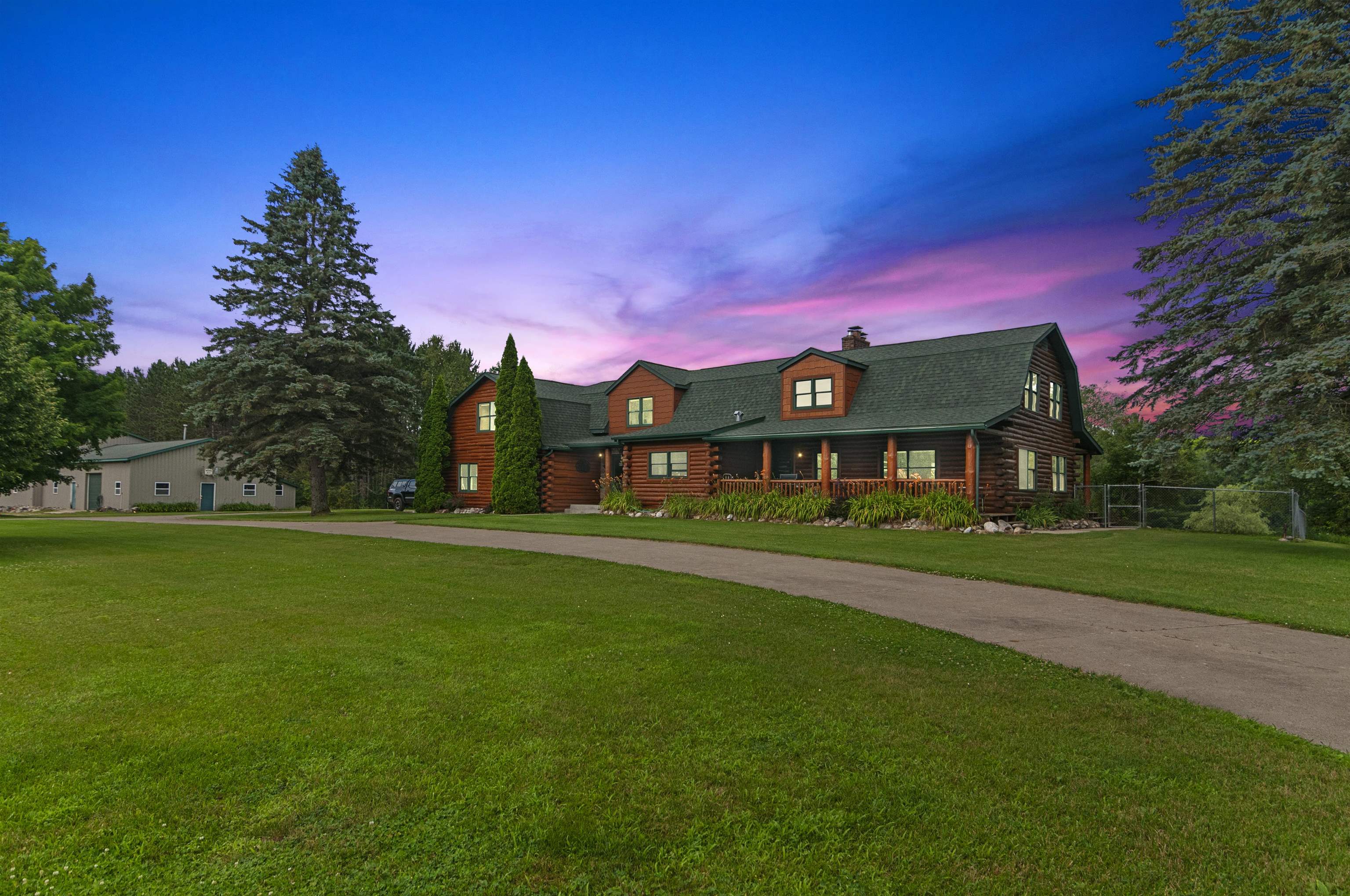 316 South 37 Road Cadillac, MI 49601 - Photo 2 of 92