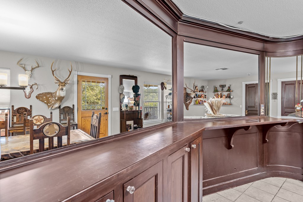 320 Spicer Loop Kerrville, TX 78028 - Photo 11 of 48