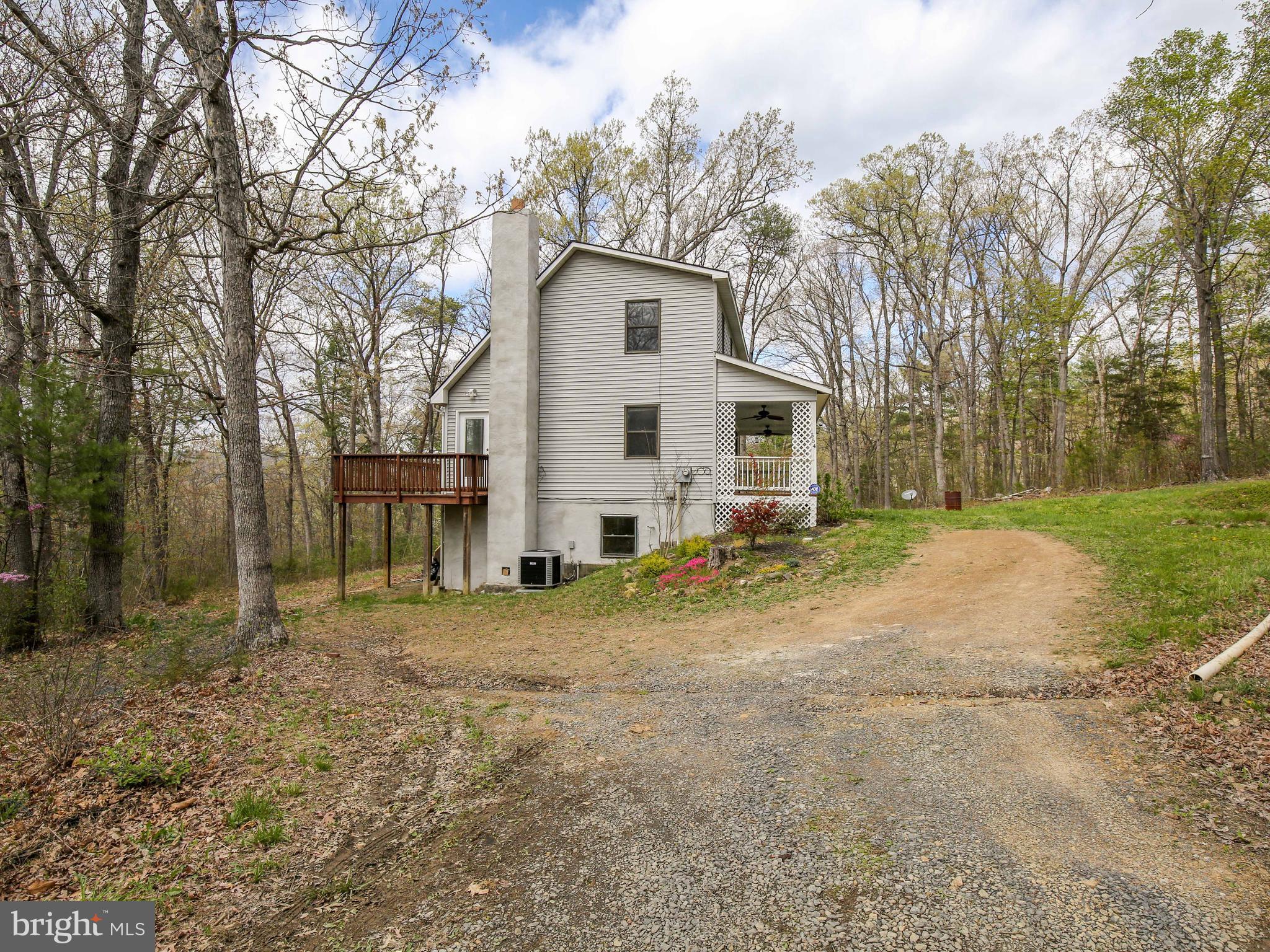554 Catron Ridge Road Bentonville, VA 22610 - Photo 2 of 54 Gallery Image 2