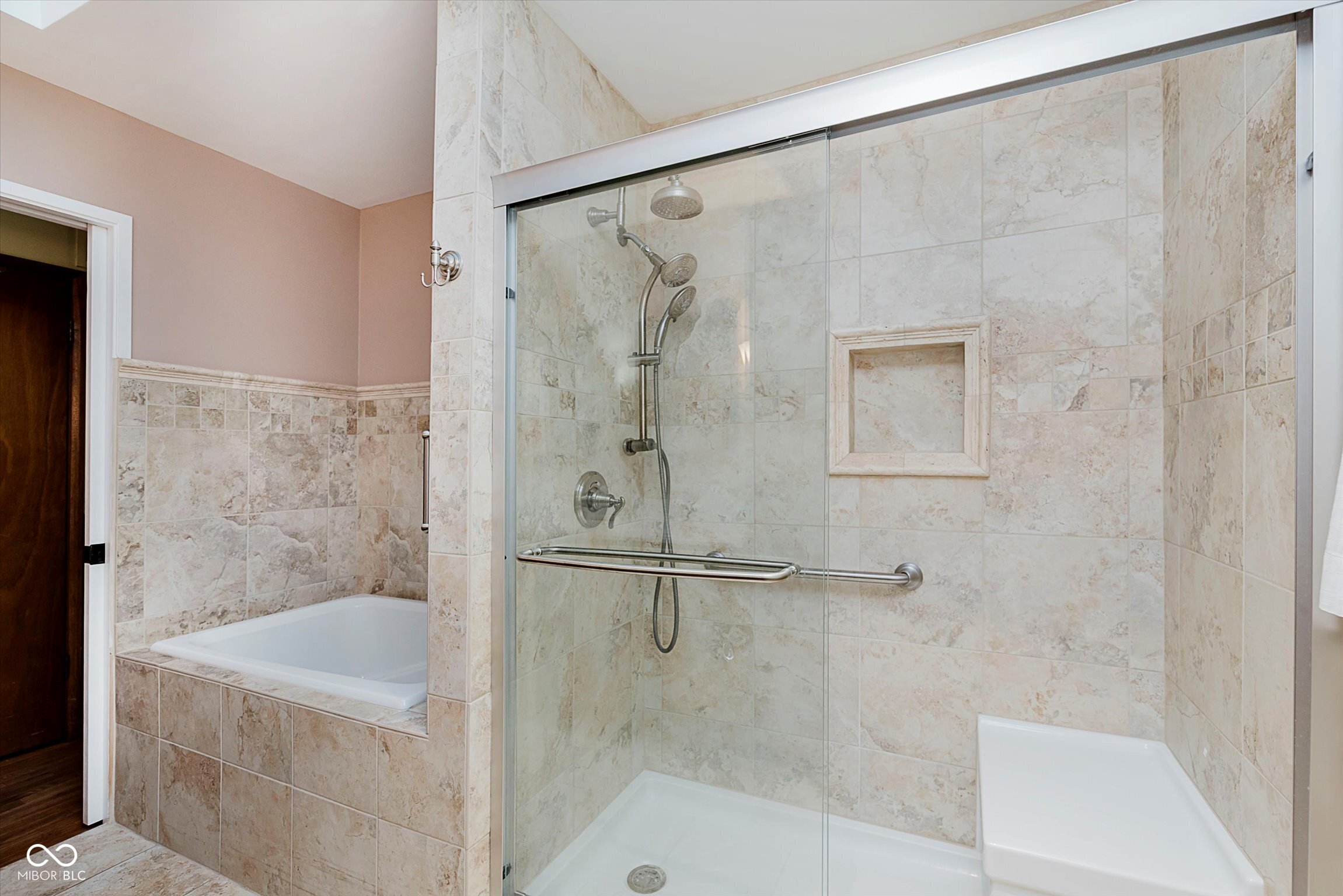 9221 North Delaware Street Indianapolis, IN 46240 - Photo 14 of 28