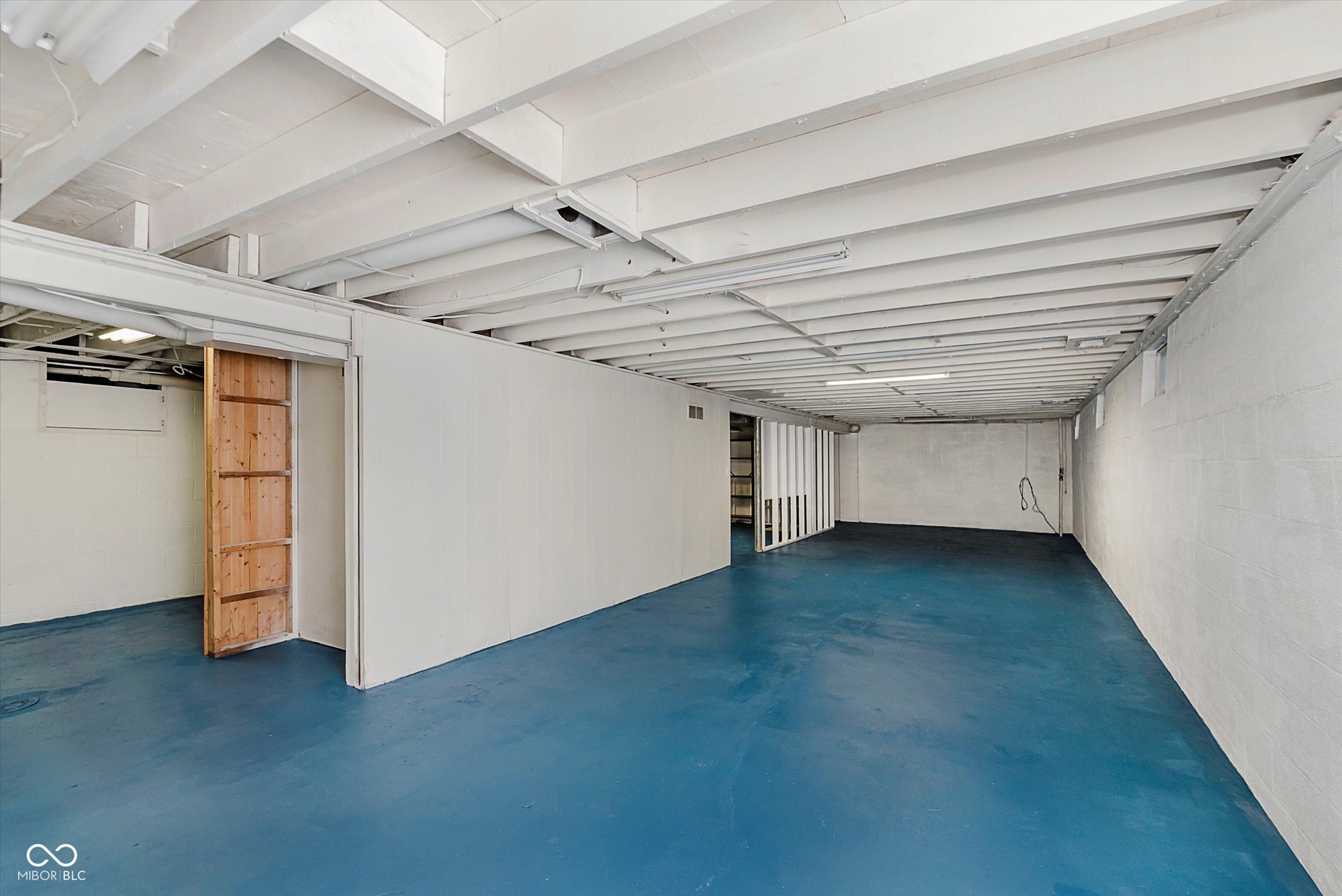 9221 North Delaware Street Indianapolis, IN 46240 - Photo 24 of 28