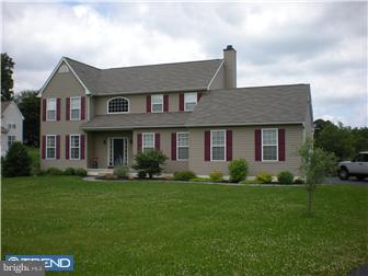 105 Sunset Road Oxford, PA 19363 - Photo 1 of 9 Exterior Front