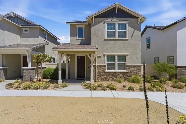 $495,000 | 246 Natural Bridge Lane, Palmdale, CA 93551