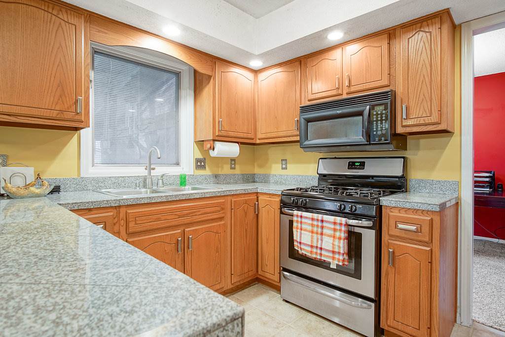 9910 Gerig Road Leo, IN 46765 - Photo 16 of 36 Gallery Image 16