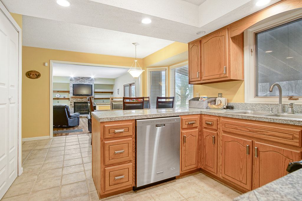 9910 Gerig Road Leo, IN 46765 - Photo 18 of 36 Gallery Image 18