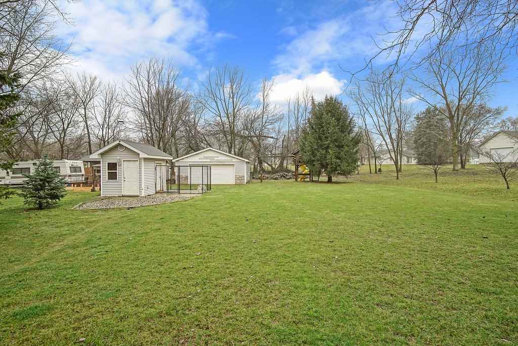 9910 Gerig Road Leo, IN 46765 - Photo 3 of 36 Gallery Image 3