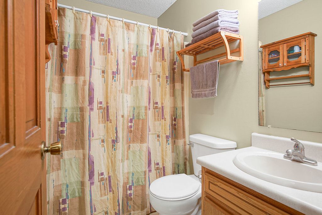 9910 Gerig Road Leo, IN 46765 - Photo 33 of 36 Gallery Image 33