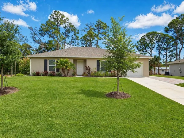 $319,000 | 1001 Blossom Drive, Sebastian, FL 32958