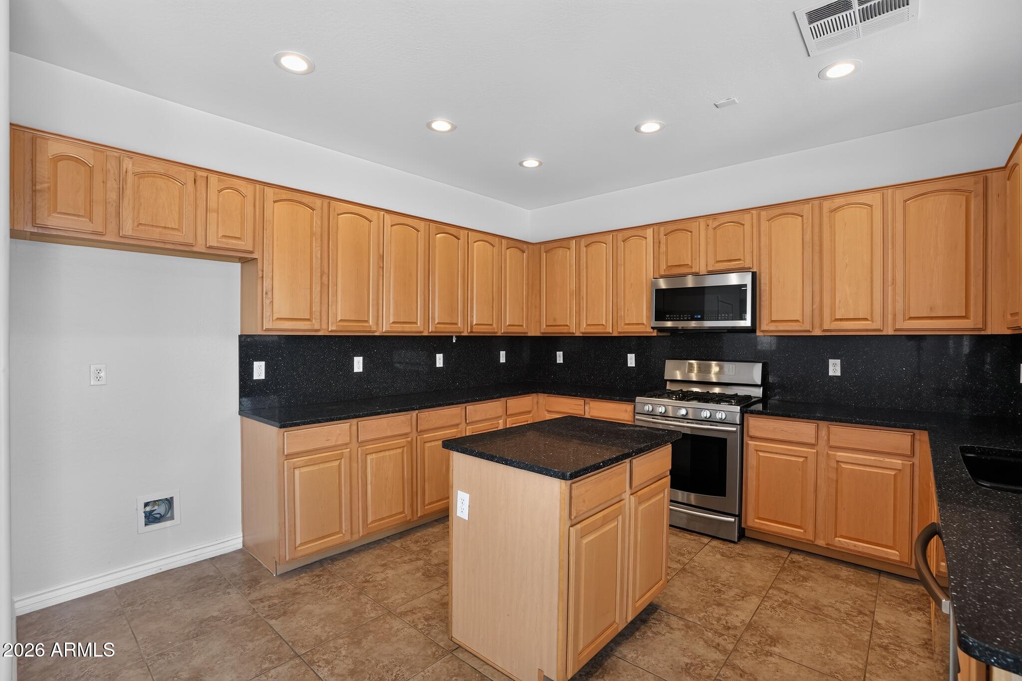 6909 West Carter Road Laveen, AZ 85339 - Photo 8 of 24 14_6909_W_Carter_Rd-Kitchen-013