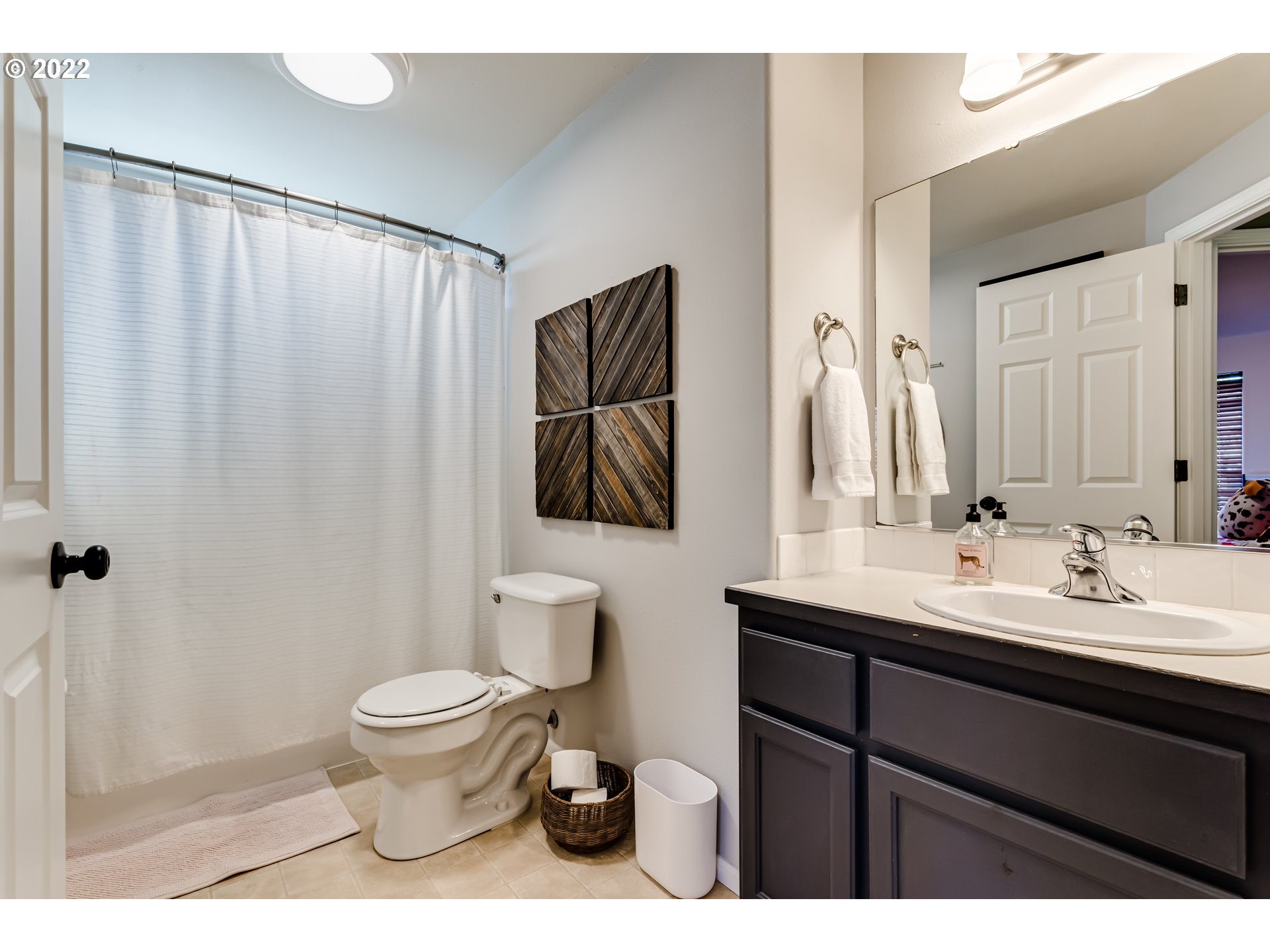 6020 Pine Ridge Place Eugene, OR 97402 - Photo 17 of 26 Gallery Image 17