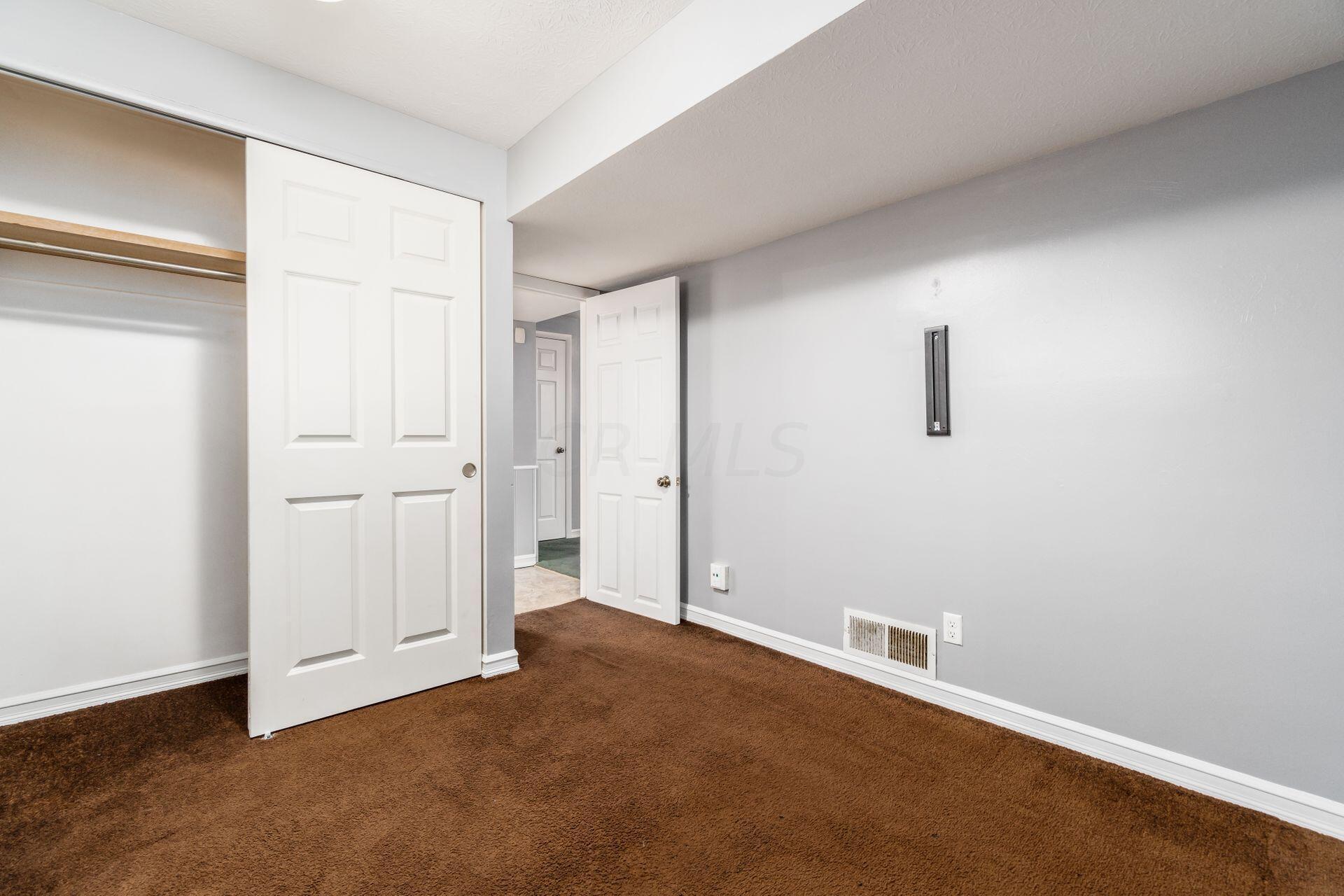 1477 Striebel Road Columbus, OH 43227 - Photo 35 of 43 Gallery Image 35