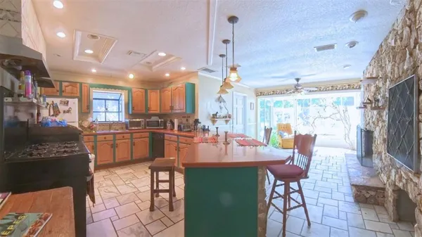$900,000 | 4540 West Highway 318, Citra, FL 32113