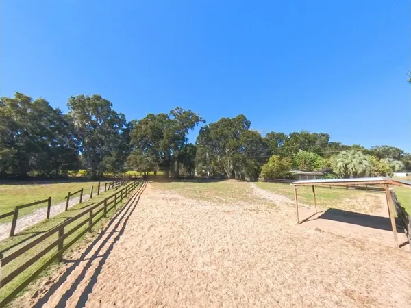 $900,000 | 4540 West Highway 318, Citra, FL 32113