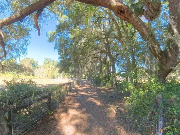 $900,000 | 4540 West Highway 318, Citra, FL 32113