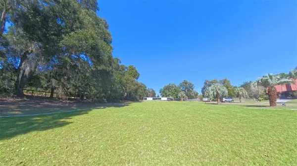 $900,000 | 4540 West Highway 318, Citra, FL 32113