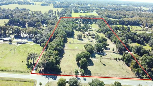 $900,000 | 4540 West Highway 318, Citra, FL 32113