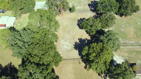 $900,000 | 4540 West Highway 318, Citra, FL 32113