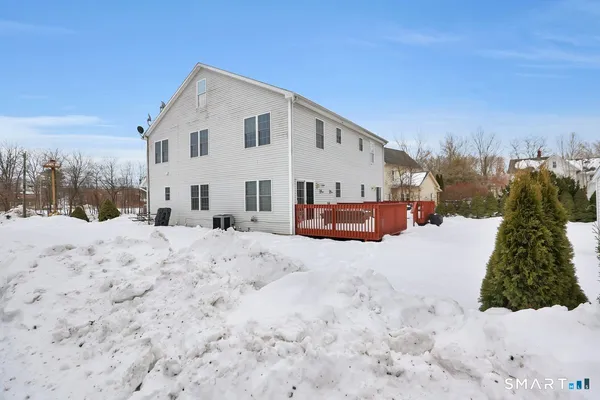 a view of the back yard of the house