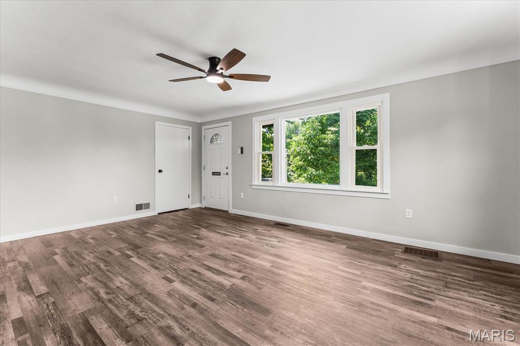 712 Hill Road Caseyville, IL 62232 - Photo 6 of 33 Gallery Image 6
