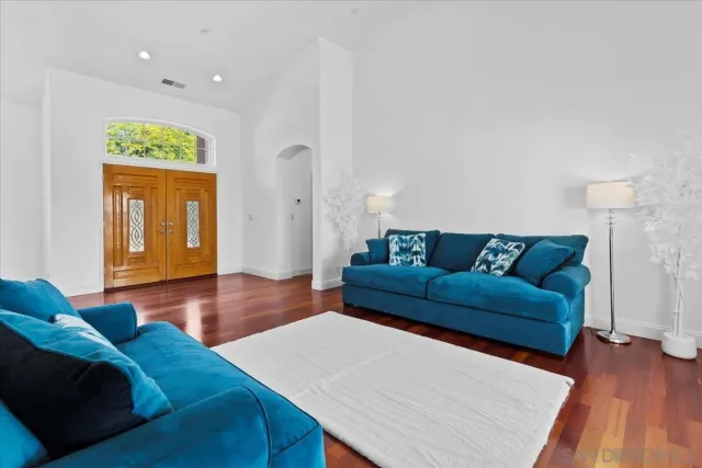 $1,099,900 | 31252 North Star Way, Valley Center, CA 92082