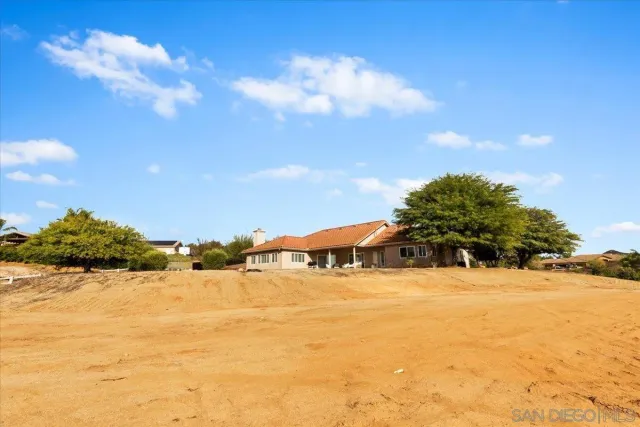 $1,099,900 | 31252 North Star Way, Valley Center, CA 92082