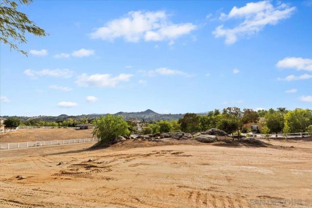 $1,099,900 | 31252 North Star Way, Valley Center, CA 92082